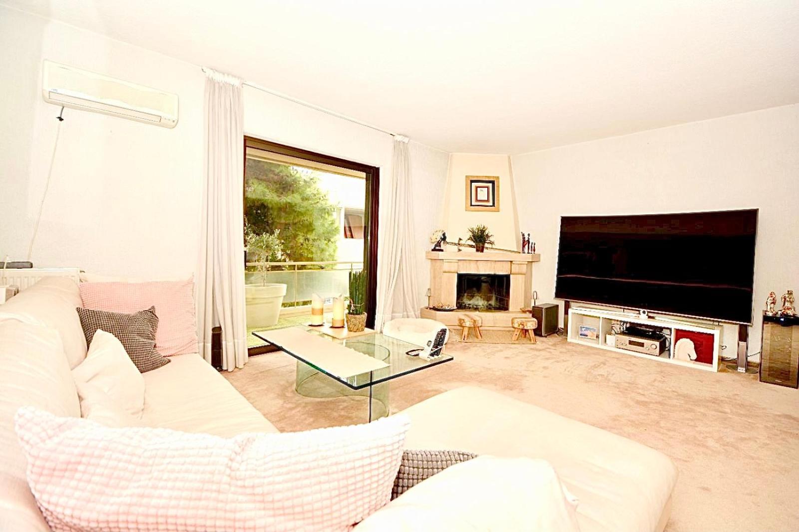Comfy Condo Vouliagmeni Athen Eksteriør billede